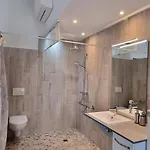 La Perle Studio Avec Kitchenette Et Jacuzzi