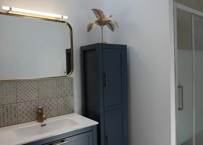 La Perle Studio Avec Kitchenette Et Jacuzzi 3* Gauriaguet